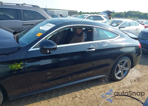 2017 Mercedes-Benz C 300 4Matic из США, поврежденный, VIN WDDWJ4KB8HF559727